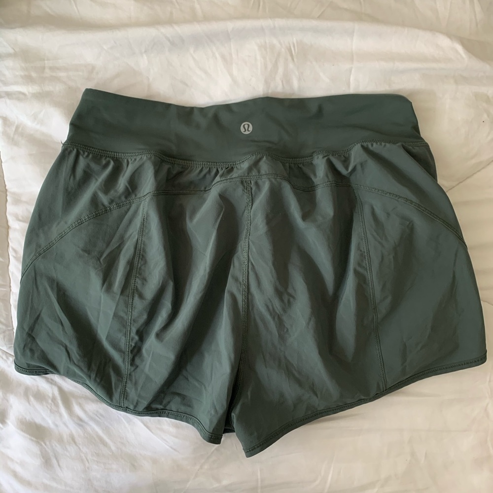 Iululemon athletic shorts